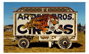 WI - Baraboo. Circus World Museum, Charging Tiger Wagon