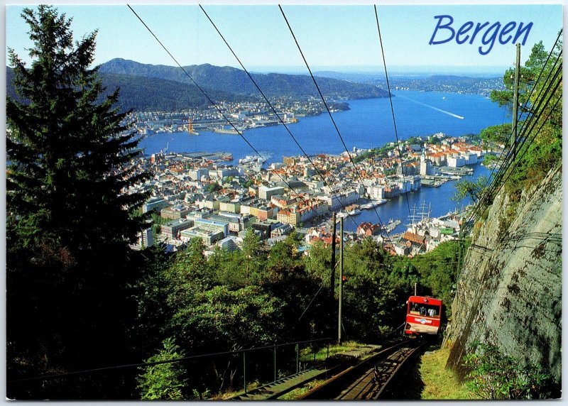 VINTAGE CONTINENTAL SIZE POSTCARD CABLE CAR TRAIN AT BERGEN NORWAY