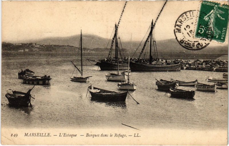 CPA MARSEILLE L'ESTAQUE - Barques dans le Refuge (1293624)