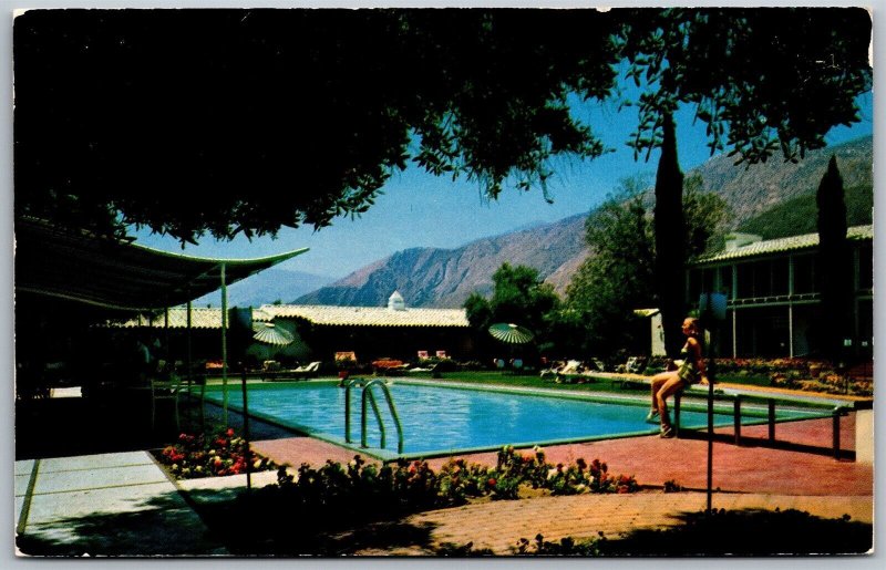 Vtg Palm Springs California CA Howard Manor Resort Swimming Pool View Postcard