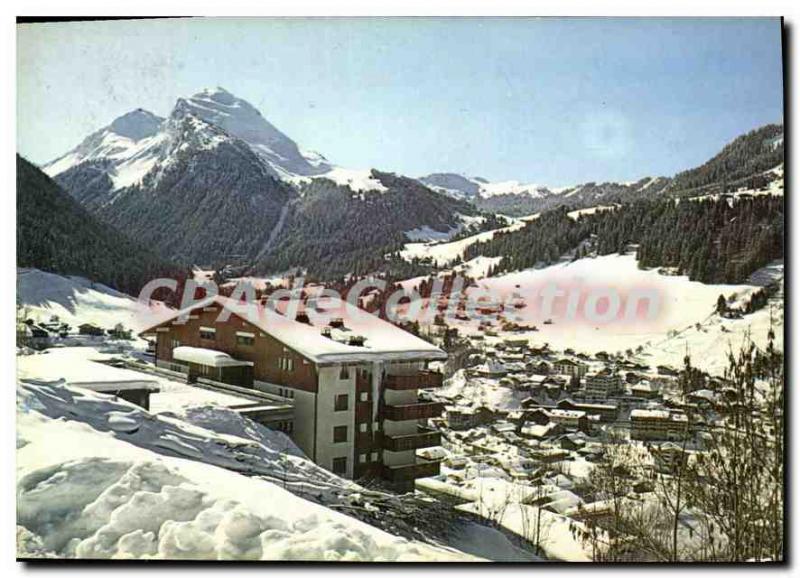 Postcard Modern Morzine Haute Savoie General view Pointe de Nyon Snow and sun