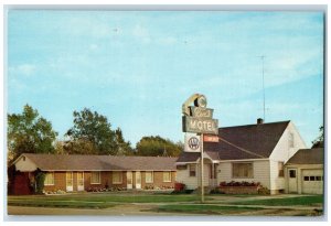 Rexburg Idaho ID Postcard C. Rex's Motel Exterior Roadside c1960 Vintage Signage