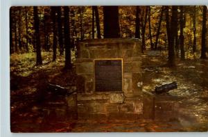 Postcard-Scottish Regiment Memorial-Fort Ticonderoga,NY