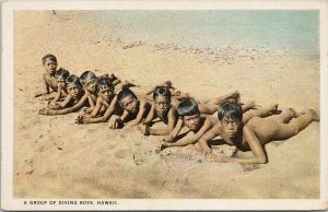 HI Hawaii A Group Of Diving Boys Young Hawaiian Divers Unused Postcard G21