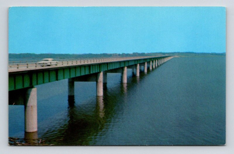 Des Moines River Bridge Longest Bridge Mid-West Lake Red Rock Postcard UNP VTG 