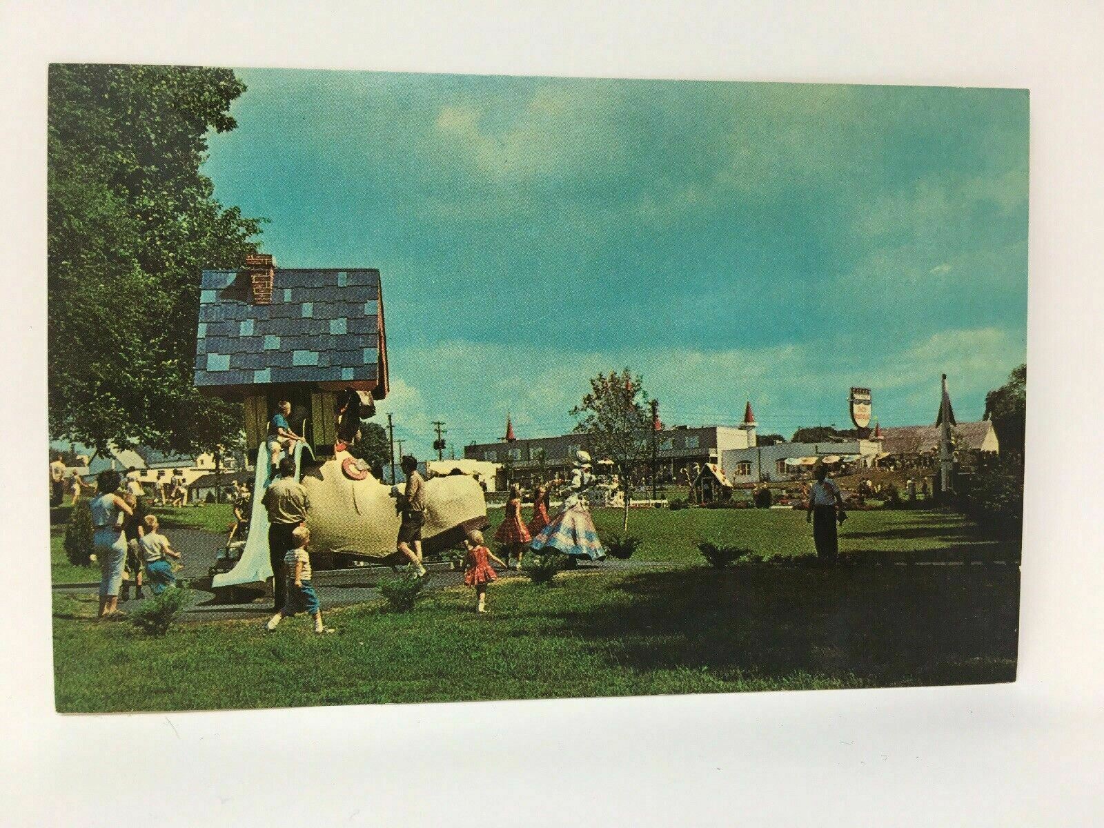 Dutch Wonderland Castle Lancaster PA Postcard United States