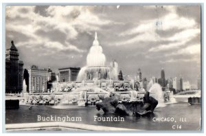 Chicago Illinois IL Postcard RPPC Photo View Of Buckingham Fountain 1945 Vintage
