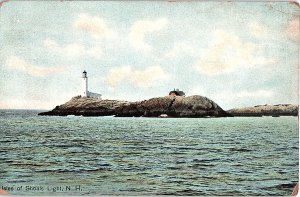 Postcard LIGHTHOUSE SCENE White Island New Hampshire NH AI3532