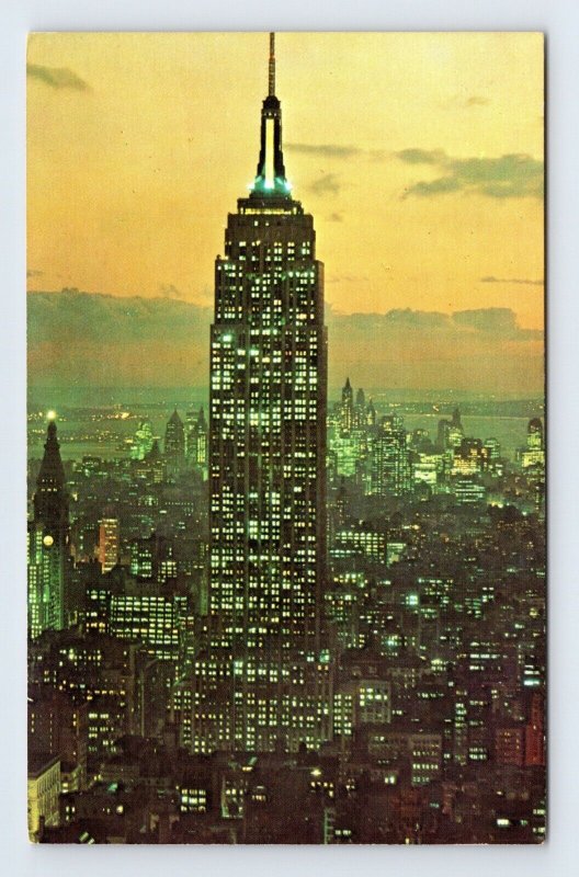 Empire State Building at Sunset New York City NY NYC UNP Chrome Postcard P1