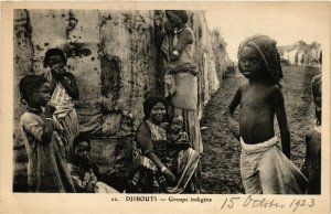 PC CPA DJIBOUTI / SOMALIA, GROUPE INDIGÉNE, Vintage Postcard (b13974)
