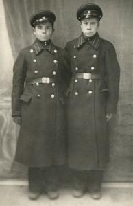 RUSSIAN RAILROAD TECHNICAL SCHOOL STUDENTS ANTIQUE REAL PHOTO