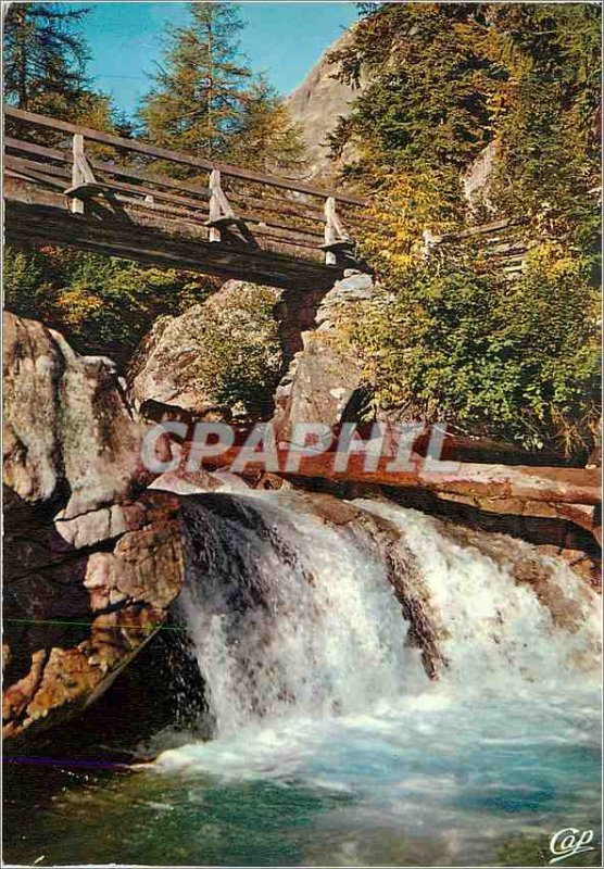 Postcard Modern Cascade