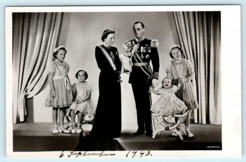 RPPC  Amsterdam, Netherlands THE ROYAL FAMILY Queen Juliana 1948  Postcard