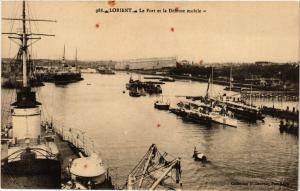 CPA LORIENT - Le Port et la Defense mobile (293546)