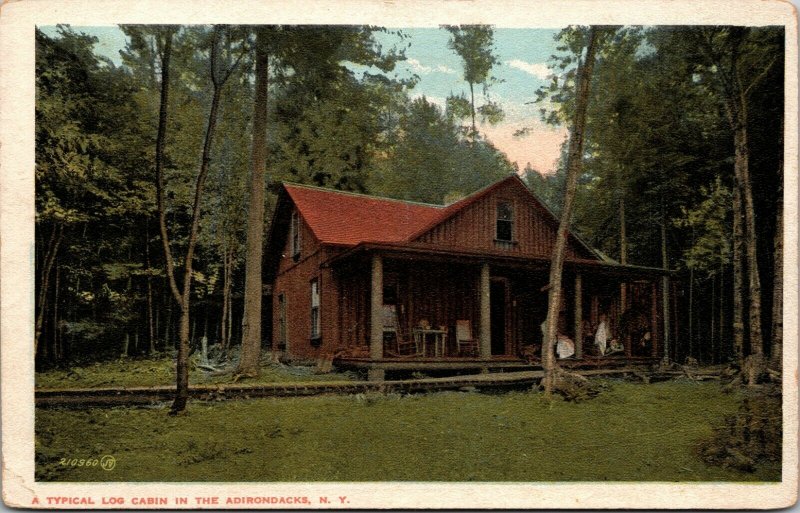 ADIRONDACKS NY - EARLY LOG CABIN - VINTAGE -  Postcard 