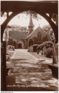 RP: SHANKLIN , I.W., England , 1930s ; Old Church & lych Gate
