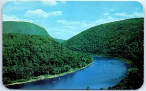 M-41405 Scenic Delaware Water Gap   In the Beautiful Pocono Mountains Pennsyl...