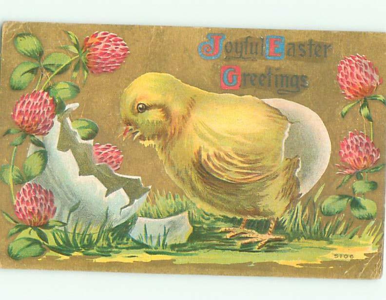 Pre-Linen Easter CUTE CHICK WITH CRACKED EGG AND STRAWBERRIES AB3933