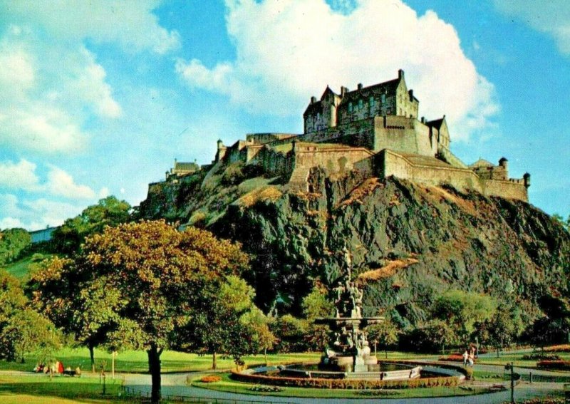 Vintage Postcard Arthur Dixon Edinburgh Castle Scotland unposted