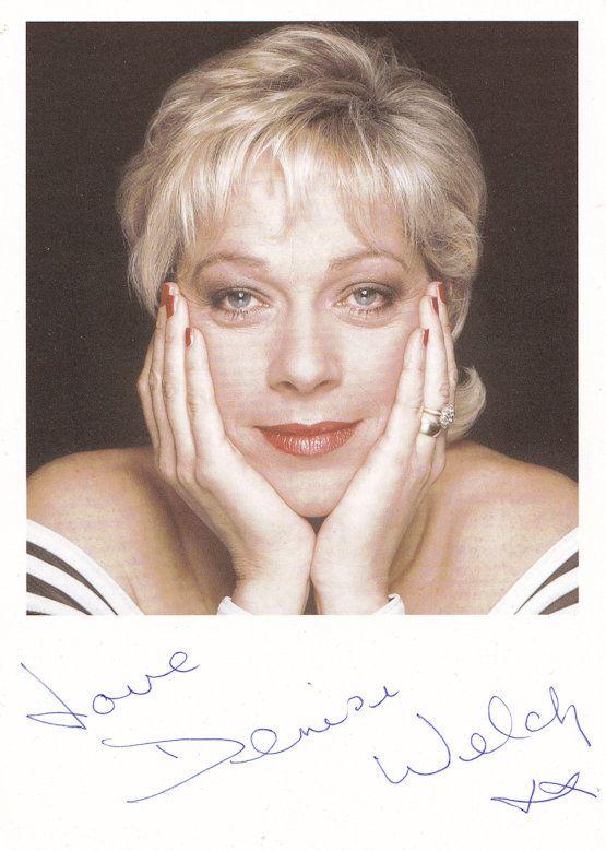 Denise Welch Coronation Street Hand Signed Cast Card Photo