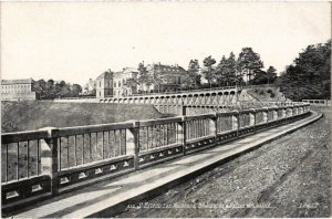 CPA SAINT-BRIEUC Les Nouveaux Boulevards et le Palais de Justice (1296192)