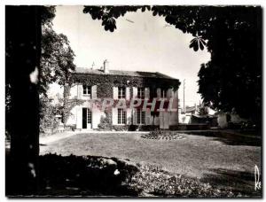 Ormesson sur Marne Modern Postcard The town hall