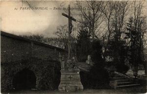 CPA PARAY-le-MONIAL Enclos des Chapelains (616046)