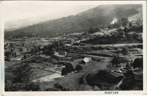 PC real photo postcard PUNTJAK INDONESIA (a18585)