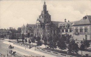 Germany Muenchen Maximilienstrasse und Nationalmuseum