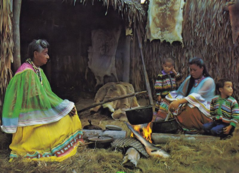 Florida Everglades Indian Cooking Meal Family Cookery Fire Postcard