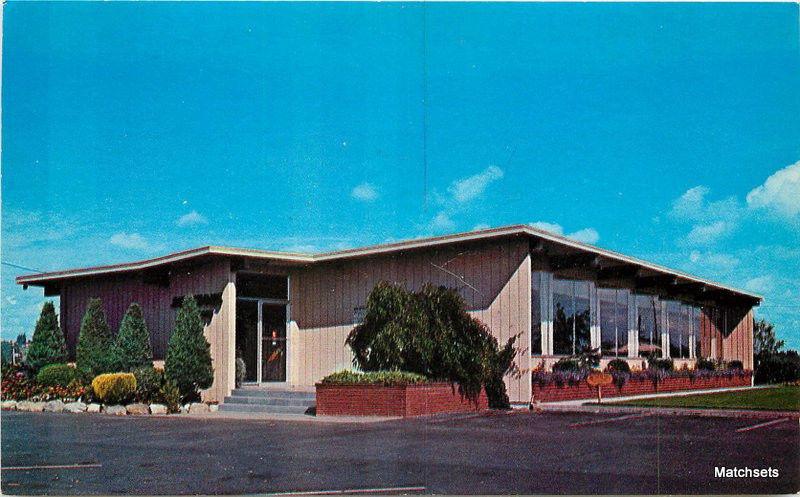 1950's FERNDALE WASHINGTON Johnsons Fine Foods Lynden Studio postcard 9914