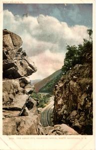 NH - Crawford Notch. The Great Cut (Railroad)