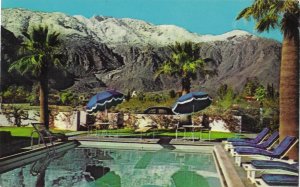 Sunshine Swimming Pool & Snow on Mountains Palm Springs California