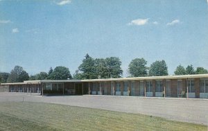 Rochester, NY New York   IVANHOE MOTEL~Coffee Shop  ROADSIDE  ca1950's Postcard