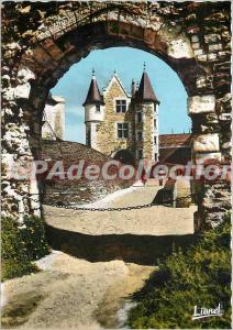 Postcard Modern Angers (Maine et Loire) Le Chatelet on the inside of the castle