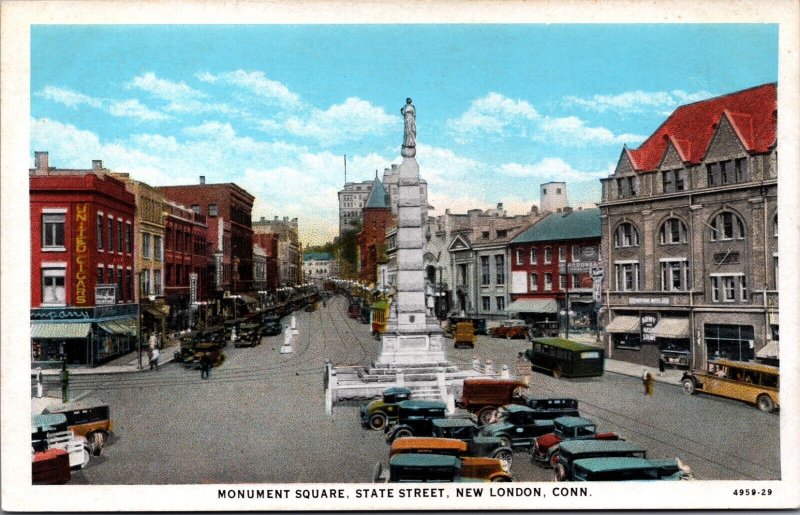 Monument Square State Street New london Connecticut Vintage Postcard C083