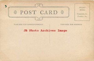 LA, New Orleans, Louisiana, Ocean Steamboats Loading Cotton