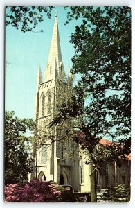 1950s SAVANNAH GA ST. JOHN'S EPISCOPAL CHURCH VICTORIAN GOTHIC POSTCARD P3777