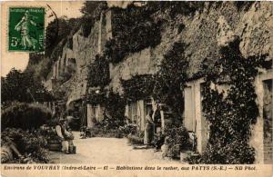 CPA Env. de VOUVRAY Habitations dans le rocher, aux Patys (611933)