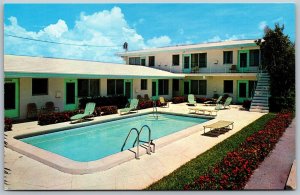 Vtg Fort Lauderdale Florida FL Lord Nelson Apartments Pool View Postcard