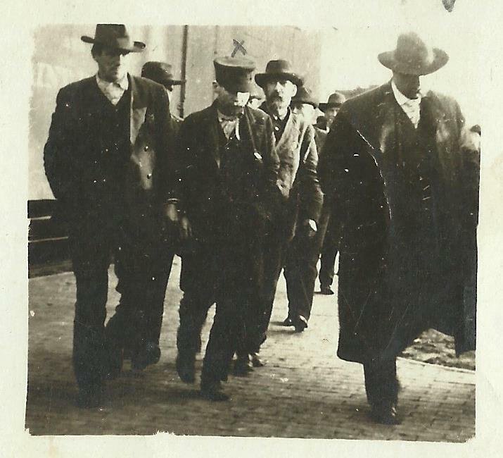 Hilbert WISCONSIN RP 1908 BANK ROBBERS Burglars ARRESTED nr Appleton Chilton