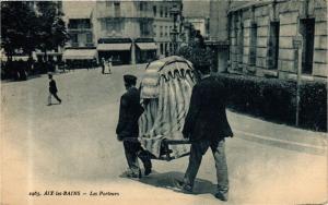 CPA AIX-les-BAINS - Les Porteurs (252143)