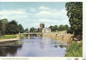 Herefordshire Postcard - Victoria Bridge - River Wye and Cathedral - Ref 18814A