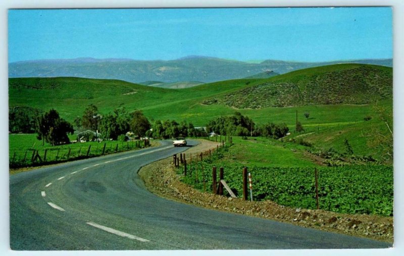 2 Postcards THOUSAND OAKS, CA ~ LAKE SHERWOOD Road to Simi Valley c1960s