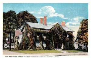 Postcard HOUSE SCENE Newark Ohio OH AQ6826