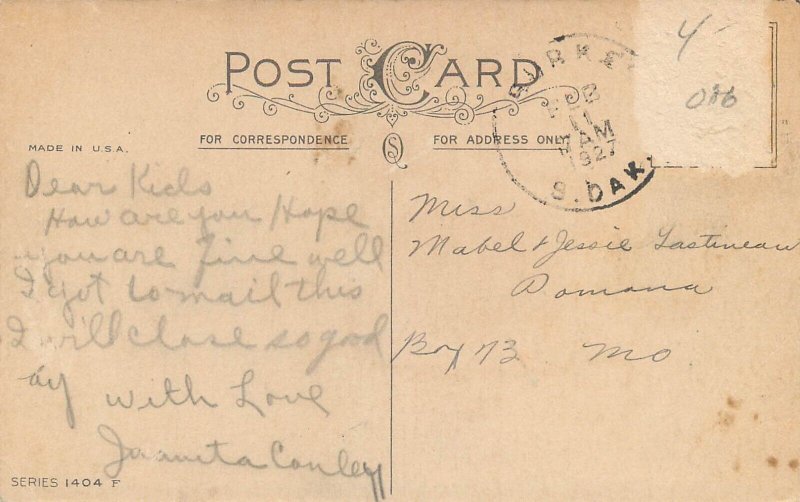 Greetings postcard Valentines day automobile couple romance