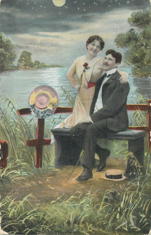 Glamour Postcard Elegant couple romantic moonlight atmosphere