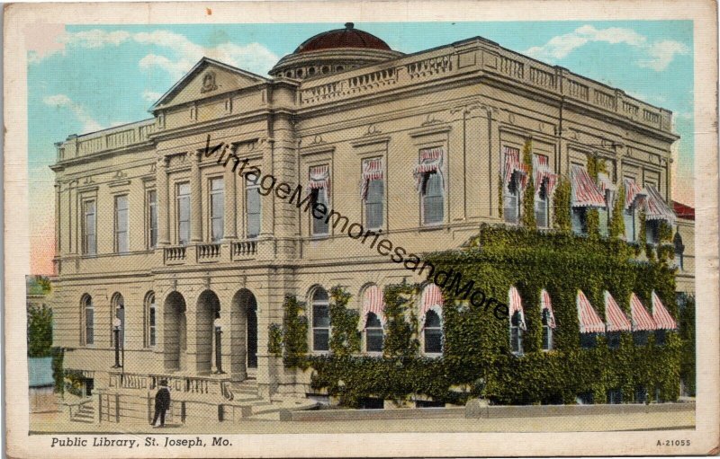 Public Library St. Joseph MO Postcard PC322