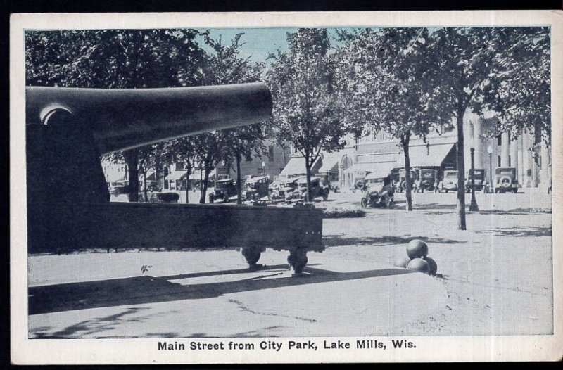 Wisconsin LAKE MILLS Main Street from City Park older cars - White Border