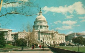 Vintage Postcard United States Capital House & Senate Chambers Statuary Hall